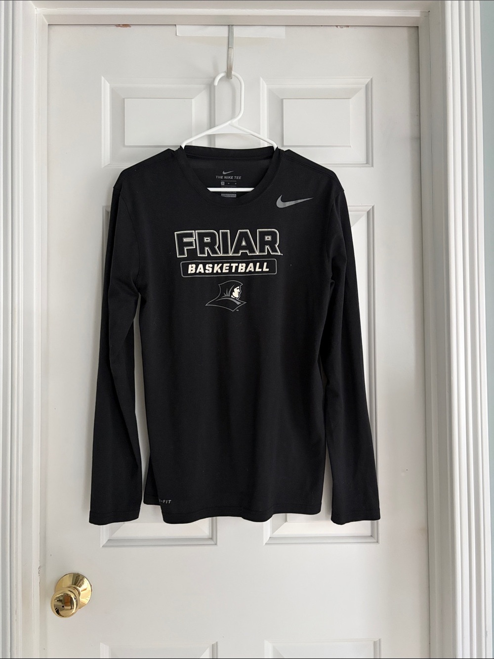 Nike Black Friar Basketball Long Sleeve Tee Providence college men’s medium